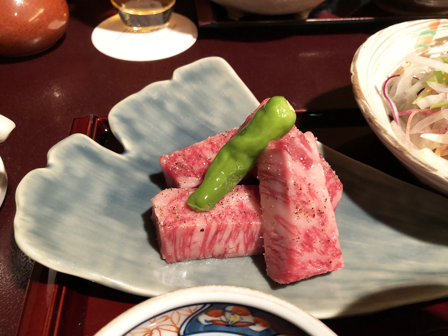 En middag med en rätt av japanska wagyu-köttet på Hotellet i Morioka. Helt otroligt gott!